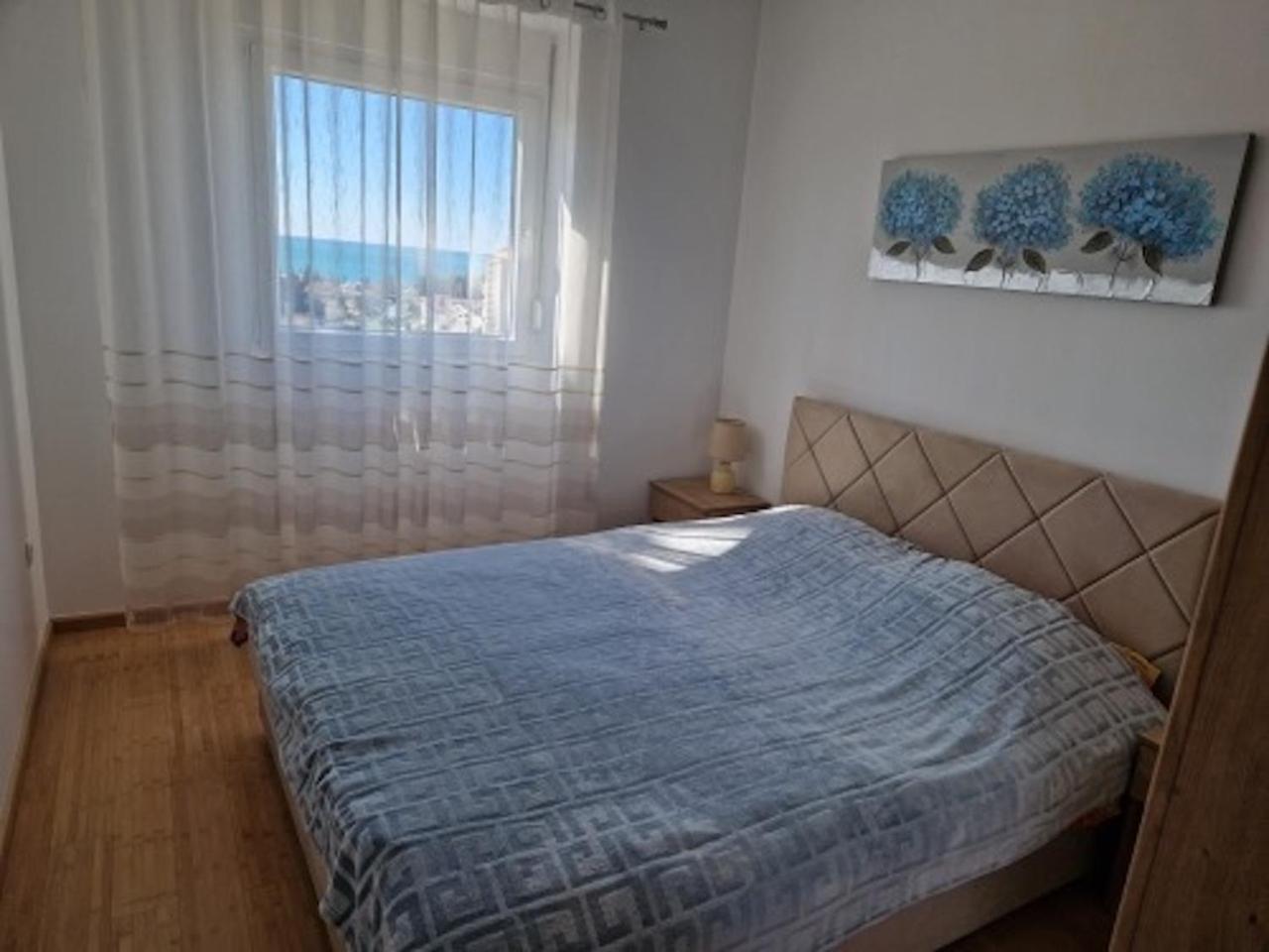 Sea View 809 Apartment Bar